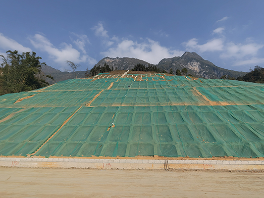 浅谈高边坡稳定性影响因素与设计原则